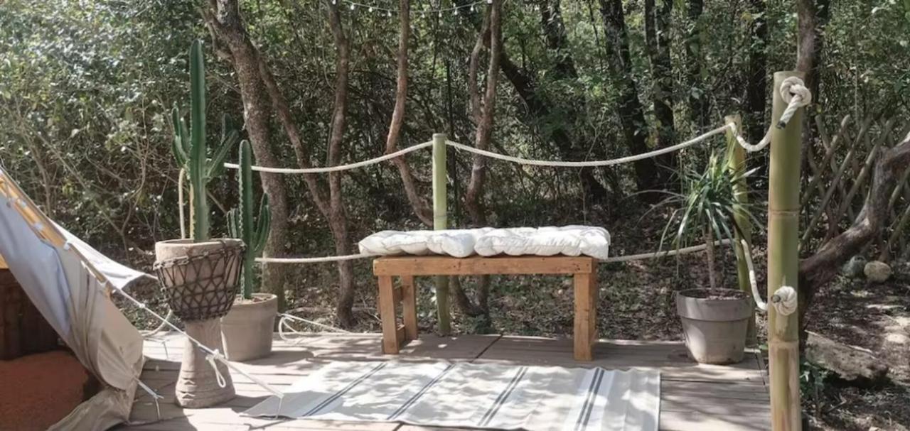 Evasion En Pleine Nature, Tipi Insolite Et Jacuzzi Au Pont Du Gard ! Вер-Пон-дю-Гар Екстер'єр фото